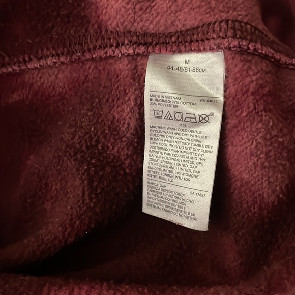 Gap Tie-Dye Burgundy Hoodie - Size Medium - Picture 5 of 5